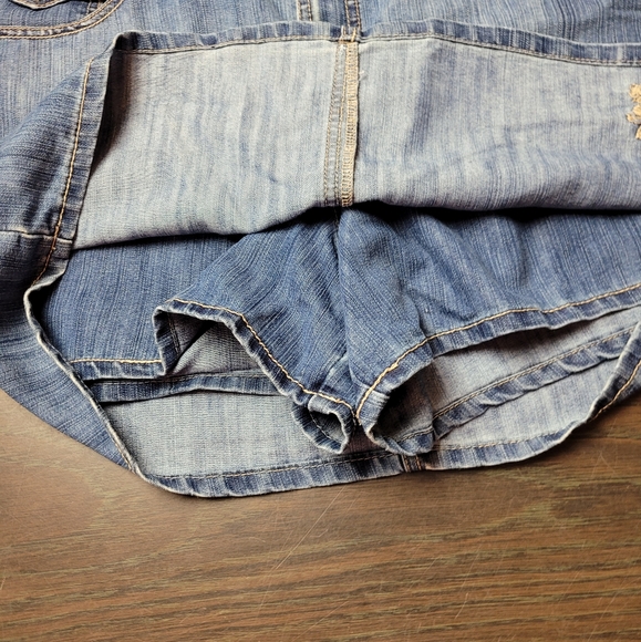 Faded Glory Blue and Gold Skorts with Raw Hem - Picture 6 of 9